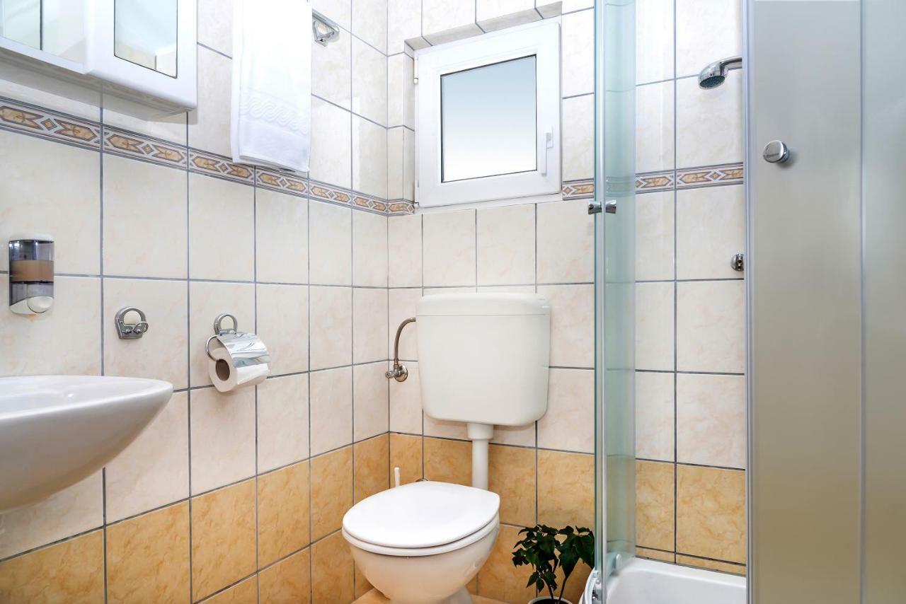 Apartmani Lucica Mimice Zewnętrze zdjęcie