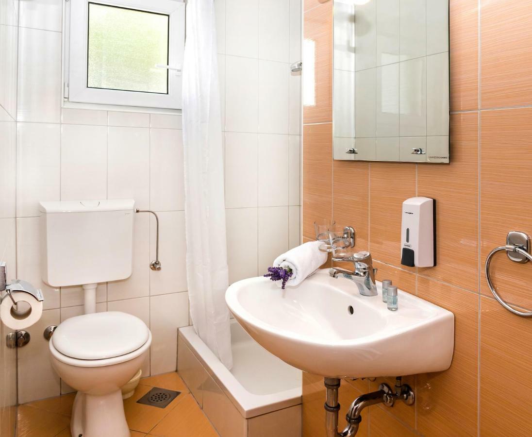 Apartmani Lucica Mimice Zewnętrze zdjęcie